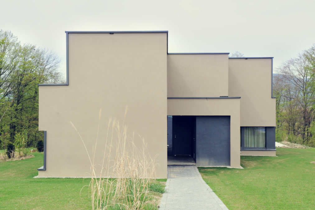 Villa individuelle avec piscine (FIER)